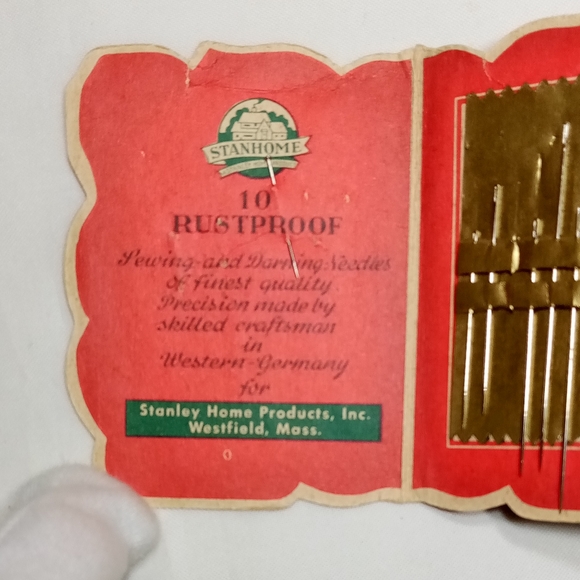 Lot of 3 Vintage Needle Books 2 Happy Home & 1 Stanhome - Picture 7 of 10